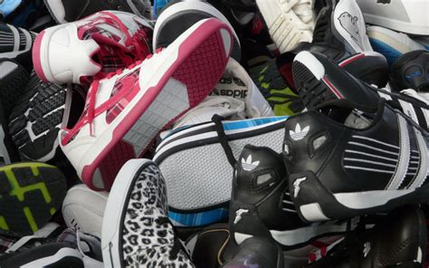 sneakerfest sell fake shoes